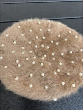Women Winter Fuzzy Plush Beret Cap Rhinestone Pearl Beading Painter Beanie Hat.